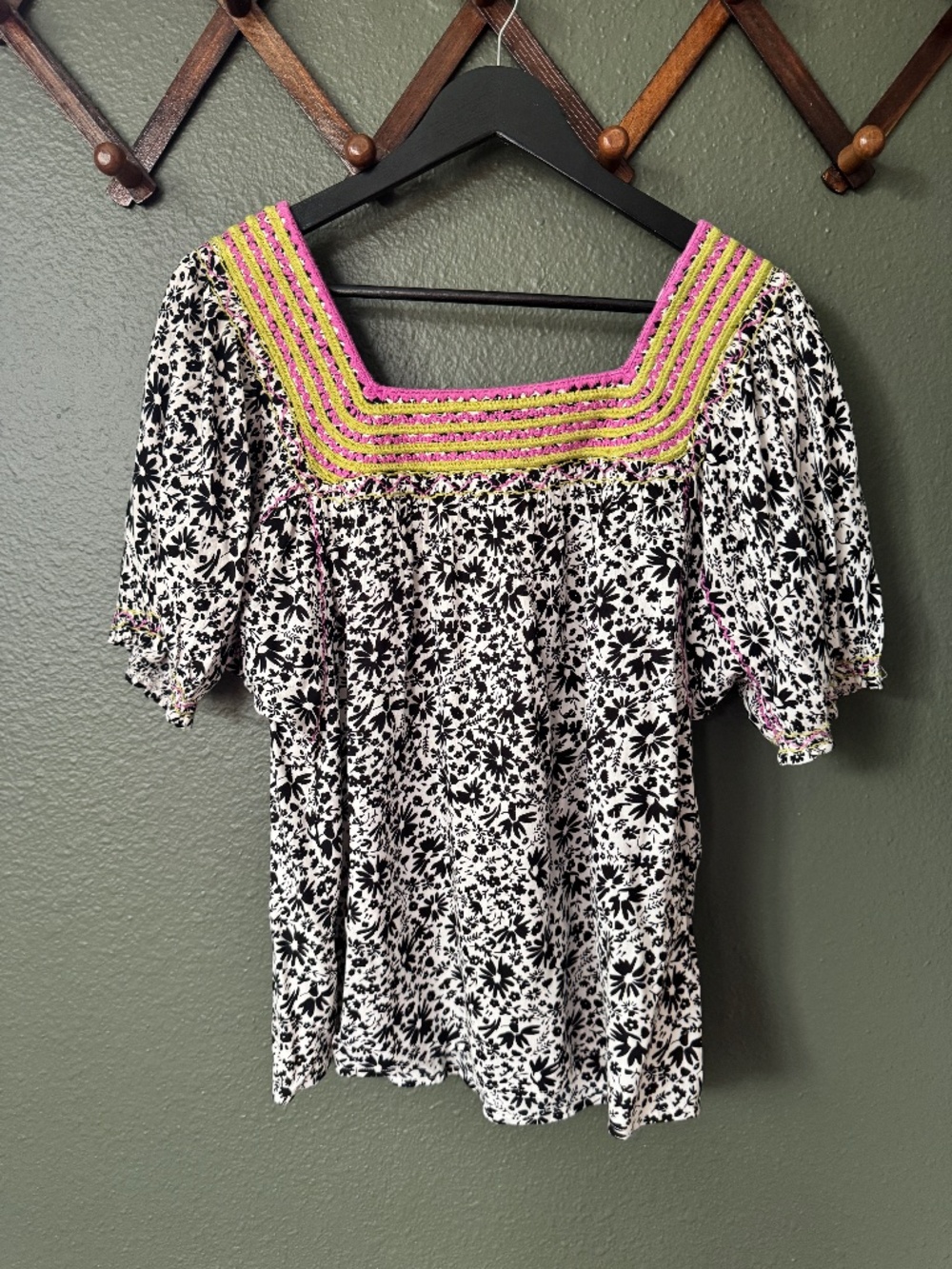 Sister Mary flowy blouse, size XS